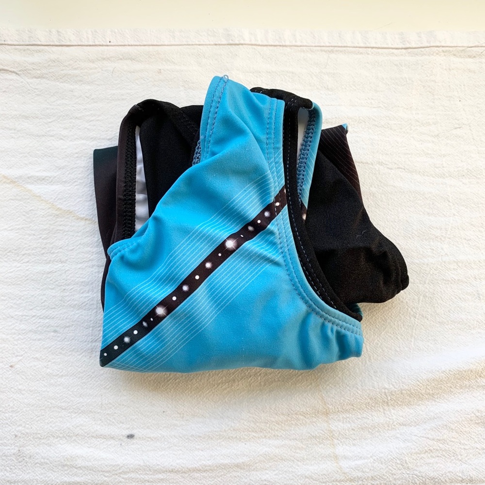 Gymnastics Leotard (Ombré Blue & Black)